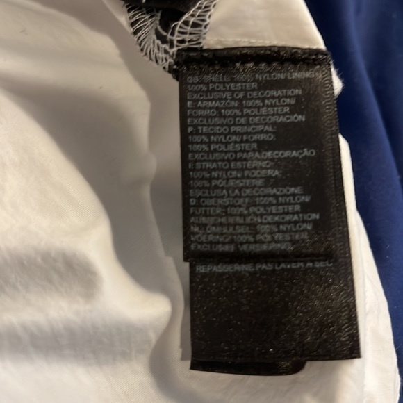 North Face Jacket - Picture 4 of 7